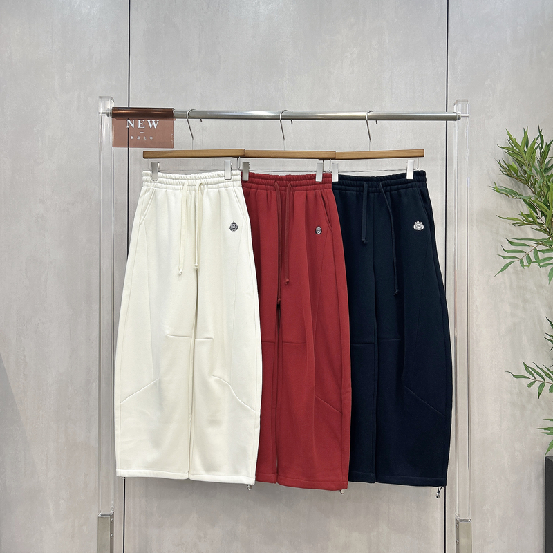 RAIN MALKA冬季加绒加厚弯刀休闲卫裤女宽松百搭抽绳阔腿裤83327