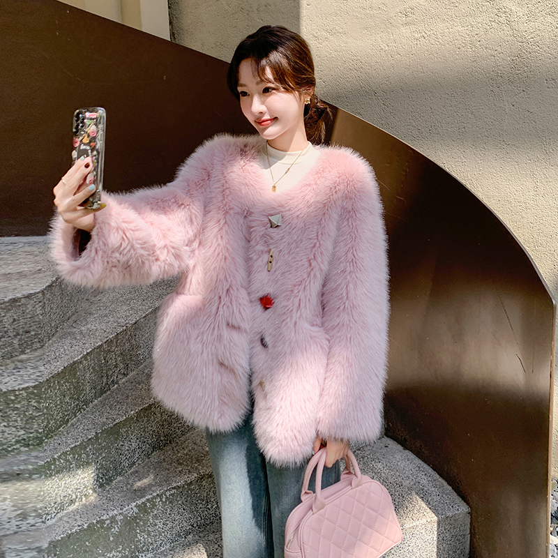粉色超好看毛茸茸短外套女2025冬新款高级感名媛气质环保皮草上衣