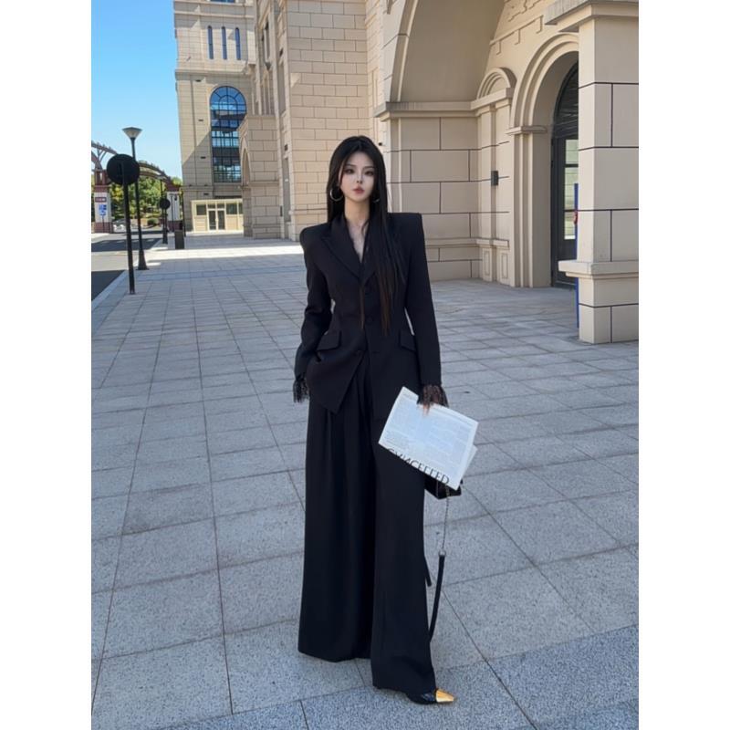 气质时尚蕾丝拼接西装套装女秋正装黑色公考面试职业通勤西服外套
