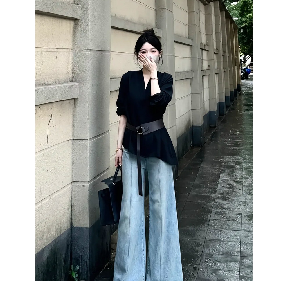 法式小资v领长袖上衣早秋高级感轻奢黑色衬衫蓝色牛仔裤两件套装