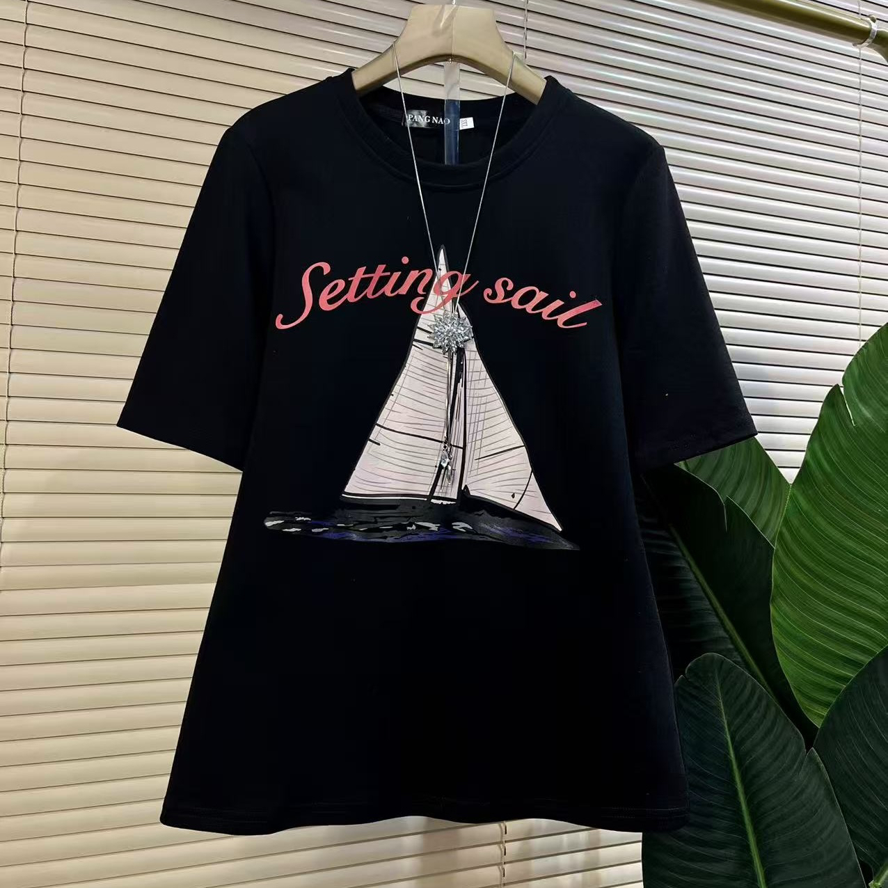 P胖mm欧货时尚新款洋气小众印花设计款百搭显瘦女人衫