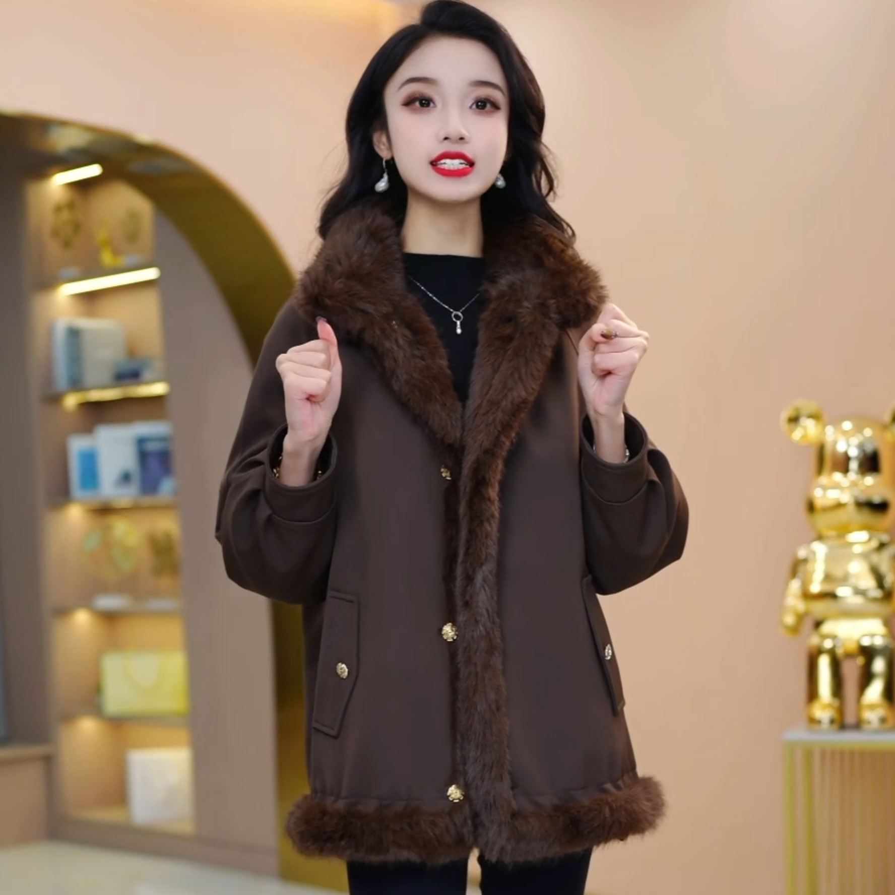 2025冬季气质毛领双面穿短外套女冬季加厚加绒小个子百搭宽松上衣