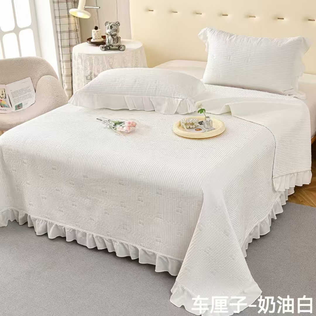 [羽鸿严选】纯色荷叶边车厘子莱赛尔天丝床盖三件套 夹棉绗缝刺绣