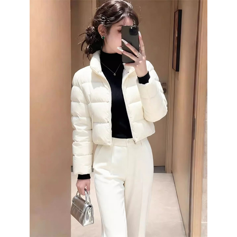 2025冬季新款短款米白色棉服女立领拉链显瘦保暖小个子面包服外套