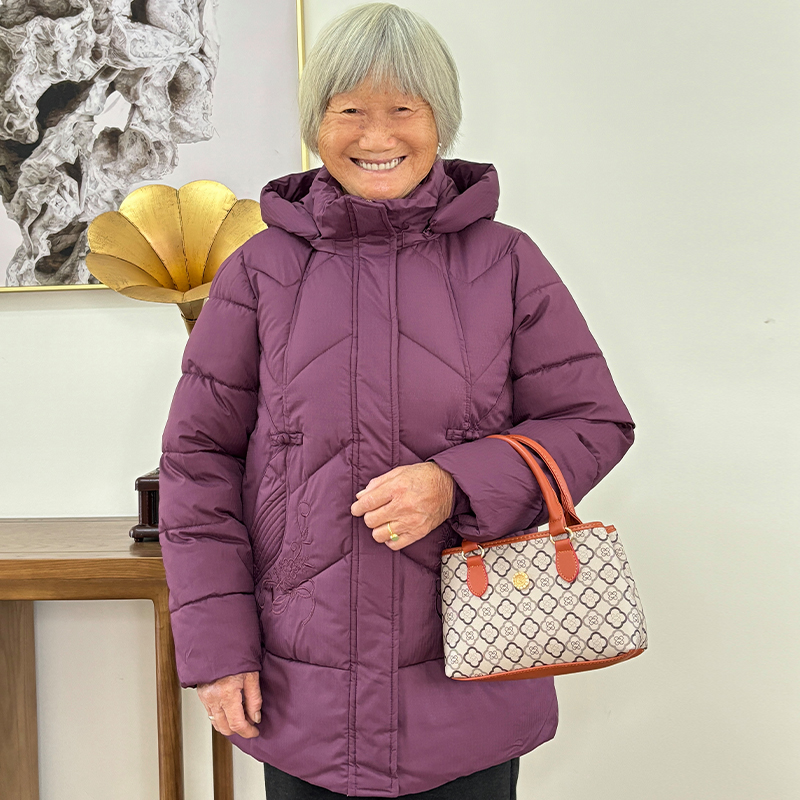 奶奶冬装洋气外套中老年人新款棉服女妈妈保暖棉衣棉袄老太太套装