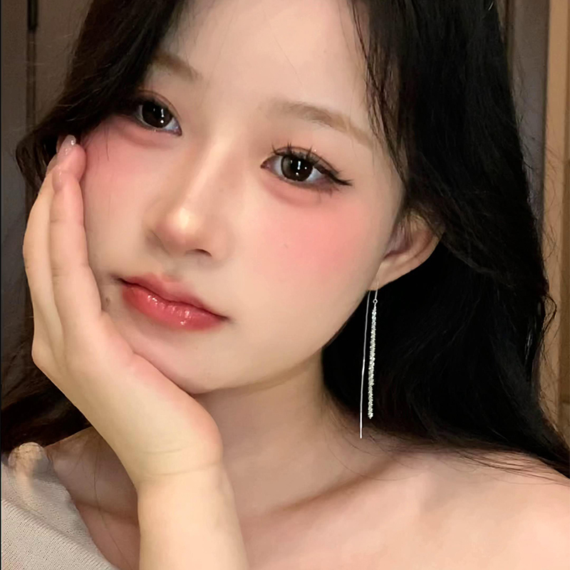 铜合金耳饰 个性星瀑流光耳钉耳饰百搭亮眼耳环新款耳饰轻奢ins