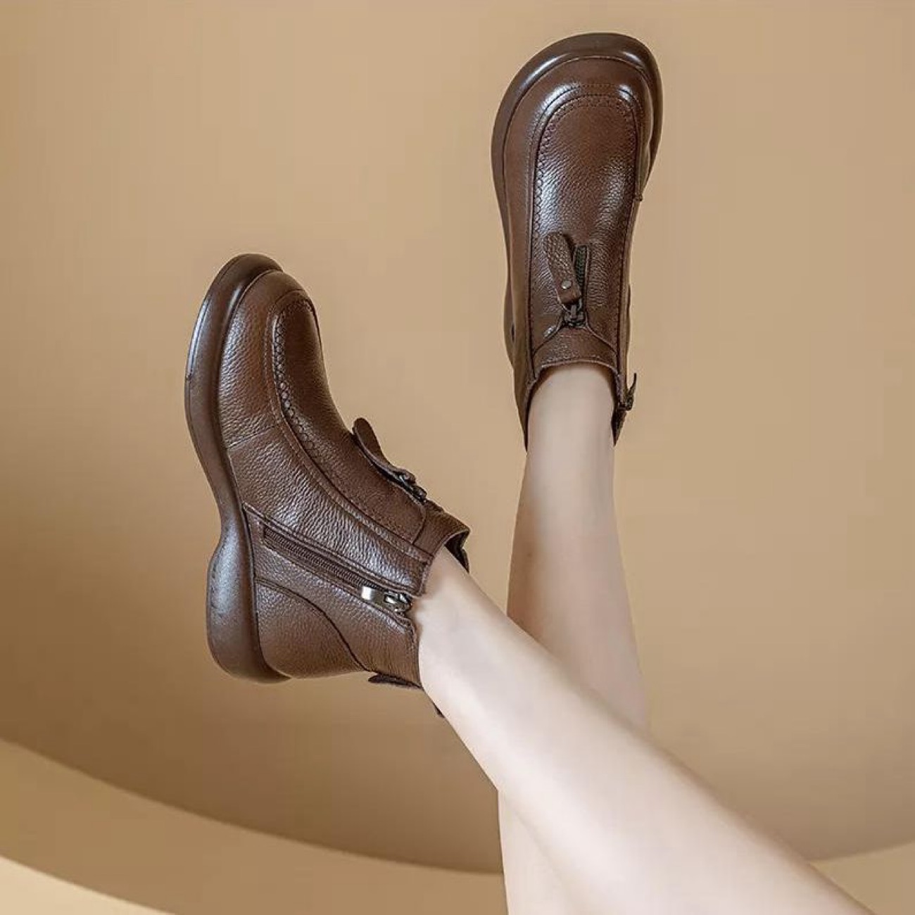 2025秋冬真皮复古皮靴女平底百搭短靴圆头加绒保暖马丁靴防滑女鞋