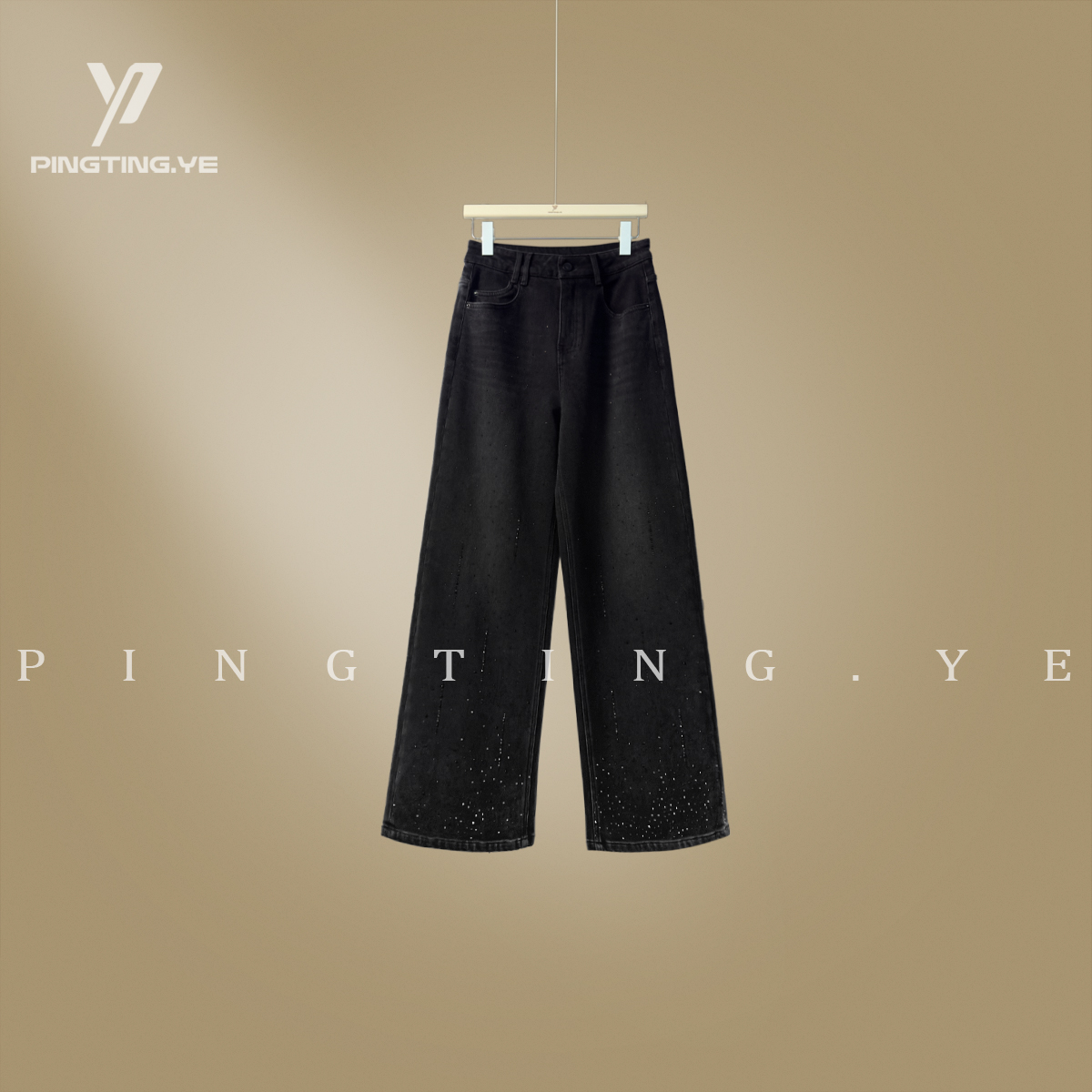 PINGTING.YE加绒重工复古水滴烫钻设计直筒牛仔裤PT3135