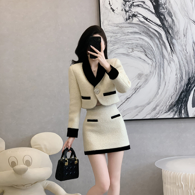 名媛复古小香风套装裙女秋冬小个子时尚高定高级感富家千金两件套