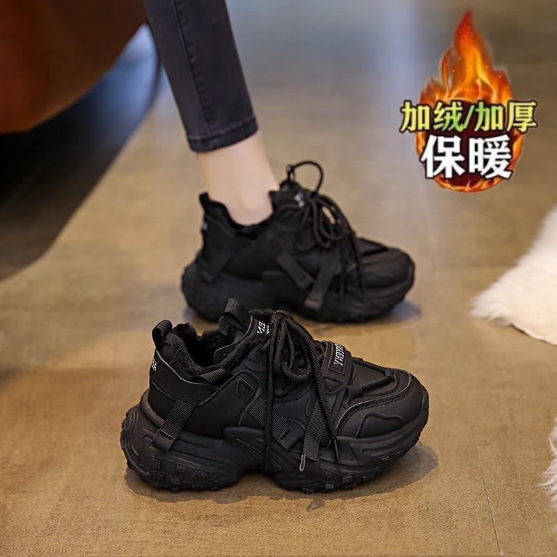 女鞋加绒老爹鞋冬季真皮棉鞋女款2025新款厨房厚底增高黑色运动鞋