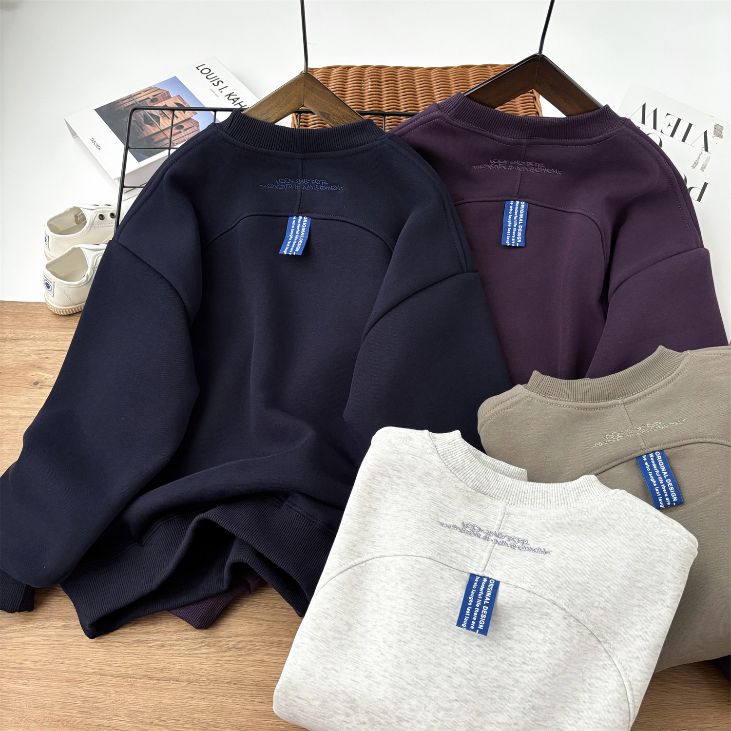 男童春秋新款圆领卫衣纯色简约时髦宽松中大小童儿童休闲百搭长袖