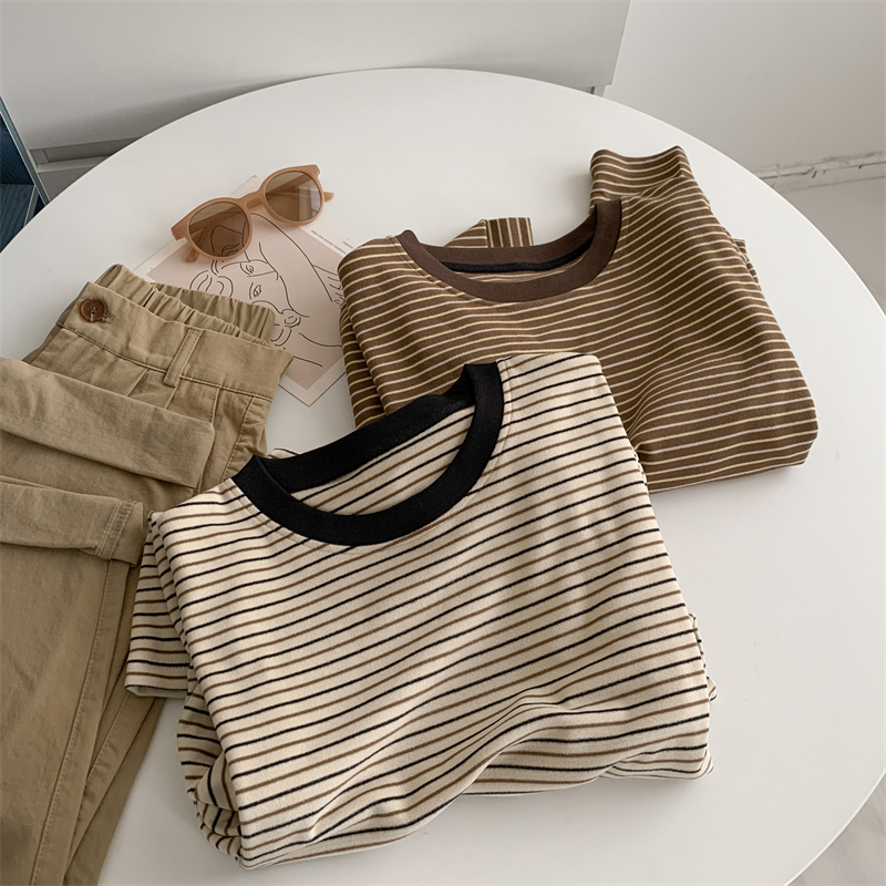 软糯圆领磨毛细条纹长袖T恤女2024春季新款内搭宽松休闲打底衫女