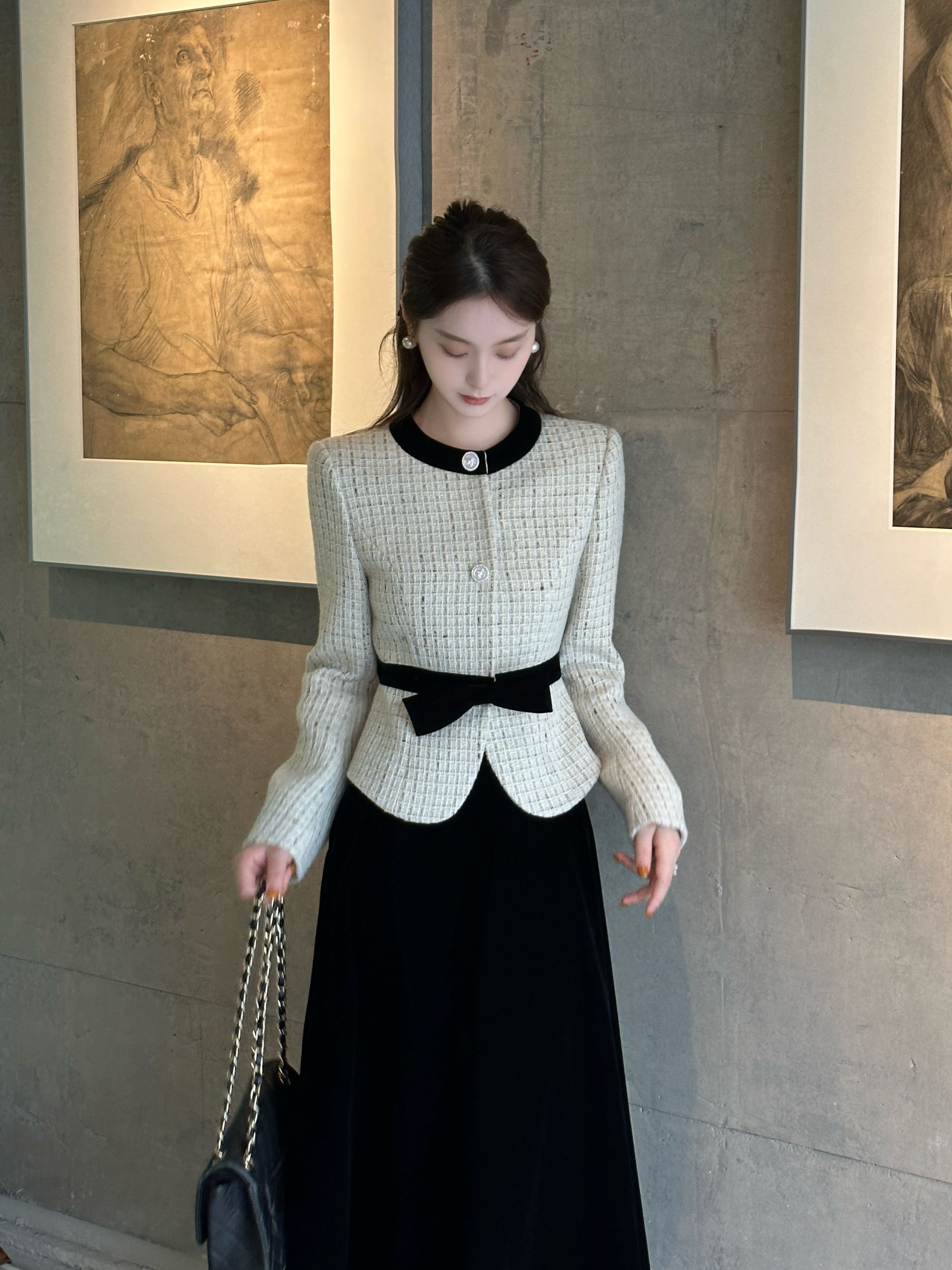 J313278F常规款适中长袖短外套上衣+气质半身裙收腰针织小香风