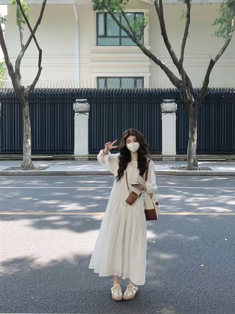 日月光夏季小白裙超重工刺绣法式系带长裙女宽松长袖连衣裙