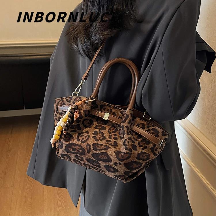 高级感豹纹手提水桶包2025秋冬新款时尚复古单肩包上班通勤斜挎包