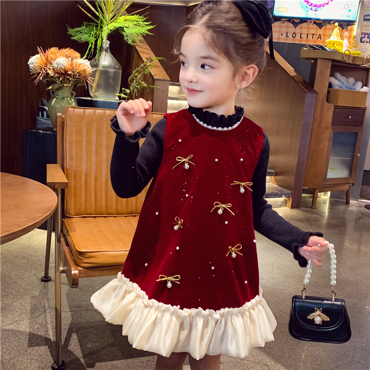 女童加绒公主连衣裙2026秋冬季新款洋气儿童酒红色丝绒背心宝宝裙