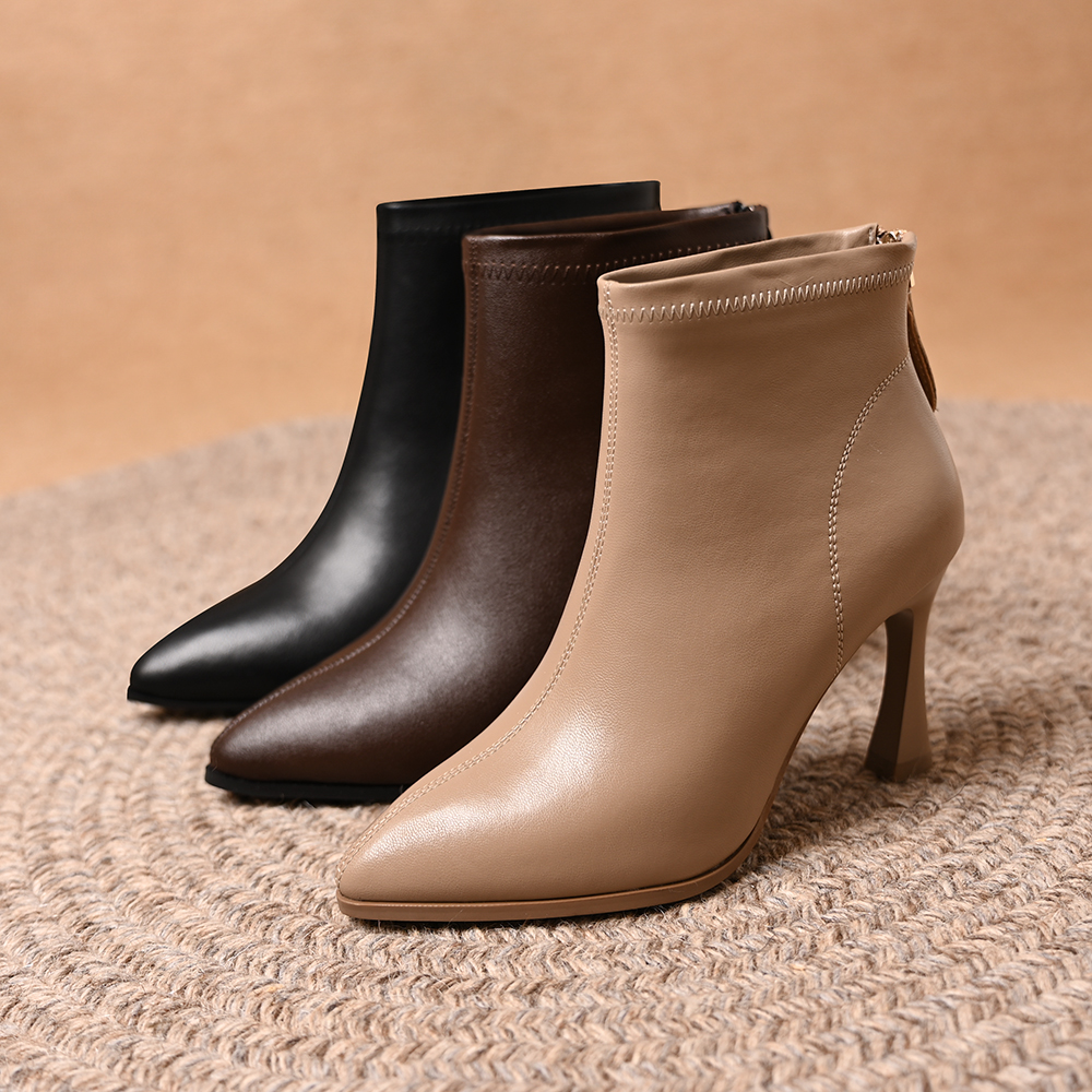 舒适百搭尖头细跟短靴女2025秋冬新款气质简约后拉链高跟小裸靴
