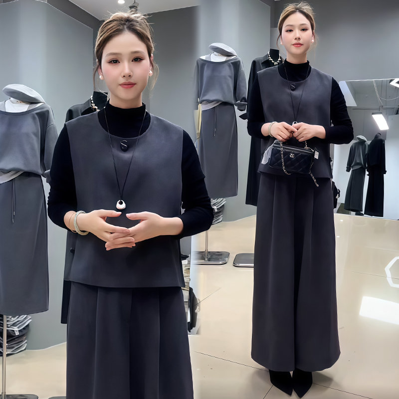极简风复古减龄休闲套装女2025春秋新款拼接上衣马甲阔腿裤三件套