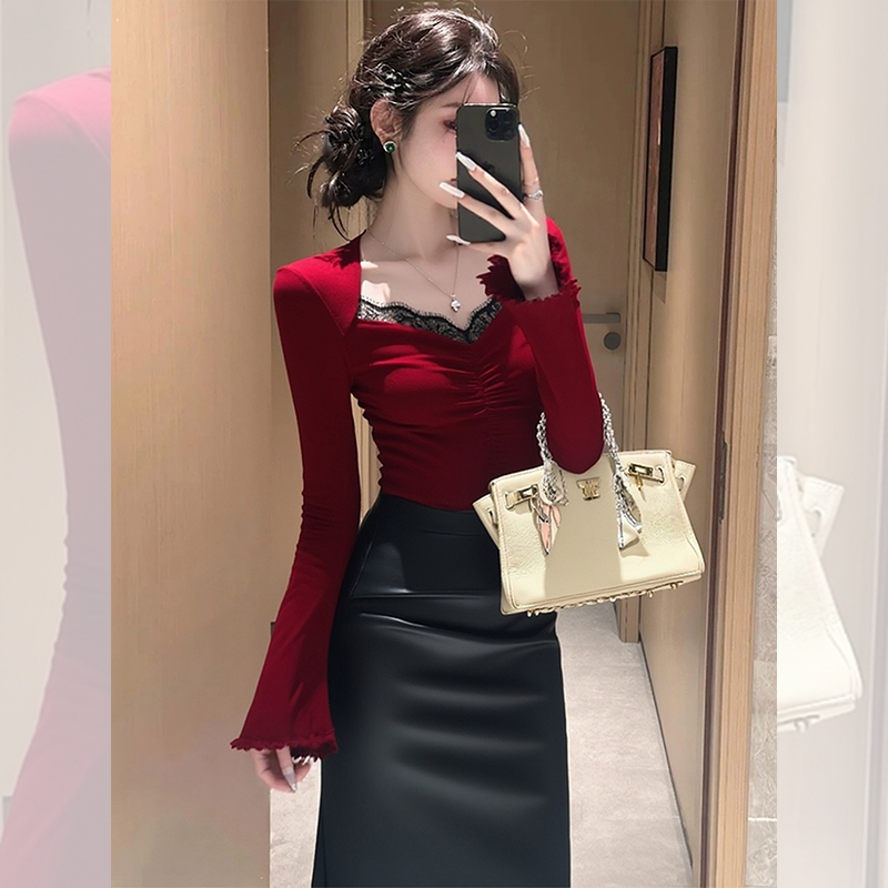 新款时尚洋气百搭女装出游韩系秋冬纯欲红色蕾丝方领针织打底小衫