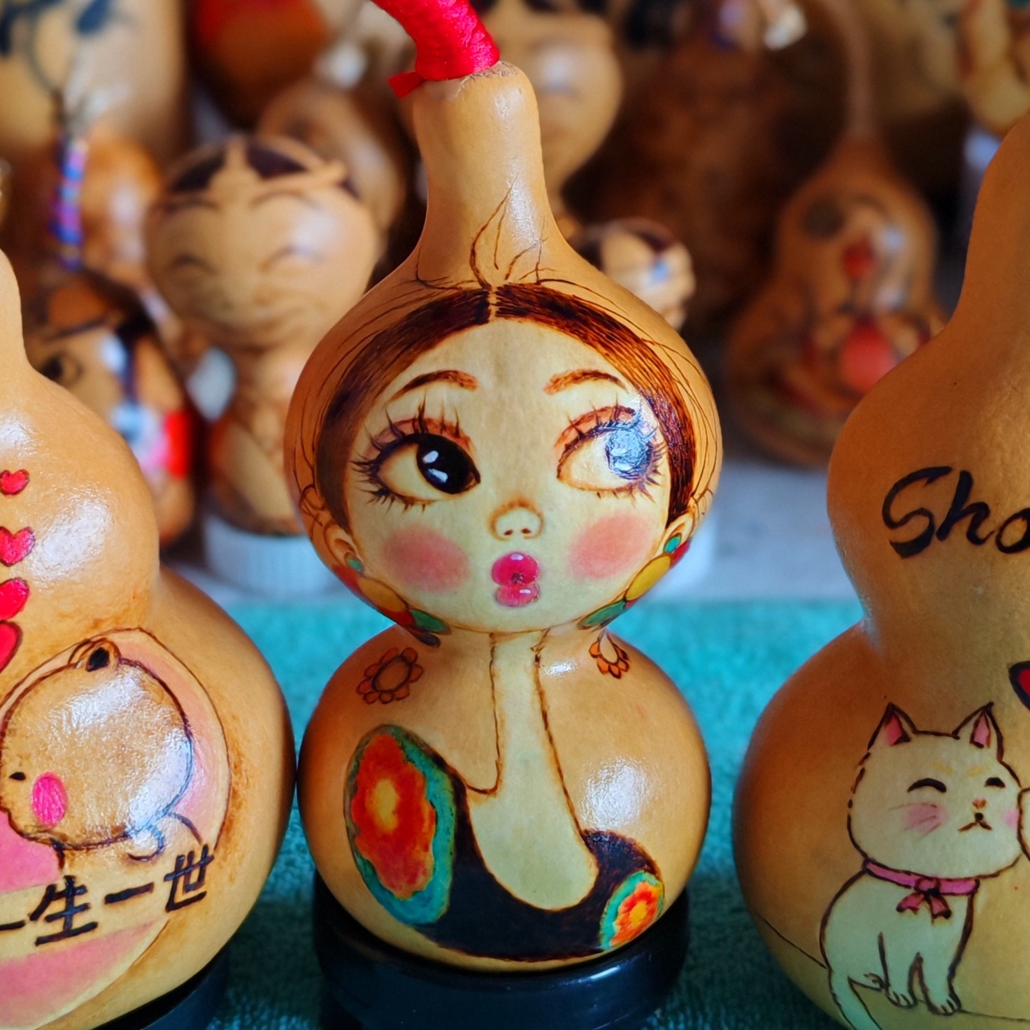 直播间精品烙画小葫芦时尚小美女摆件饰品把件