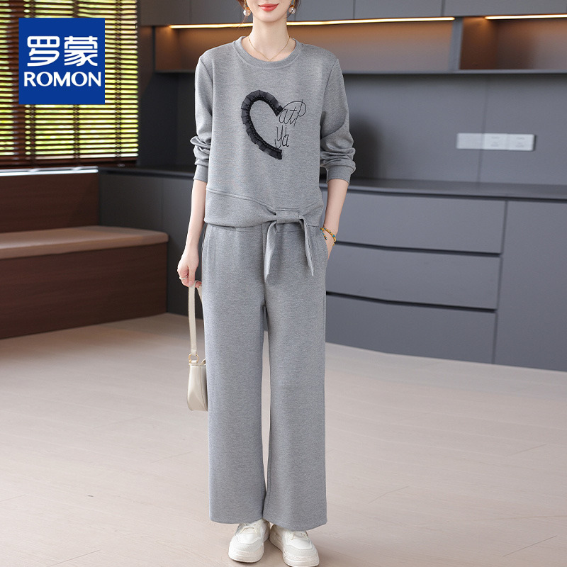 妈妈秋装运动服套装女2025新款中老年春秋卫衣休闲长袖t恤两件套