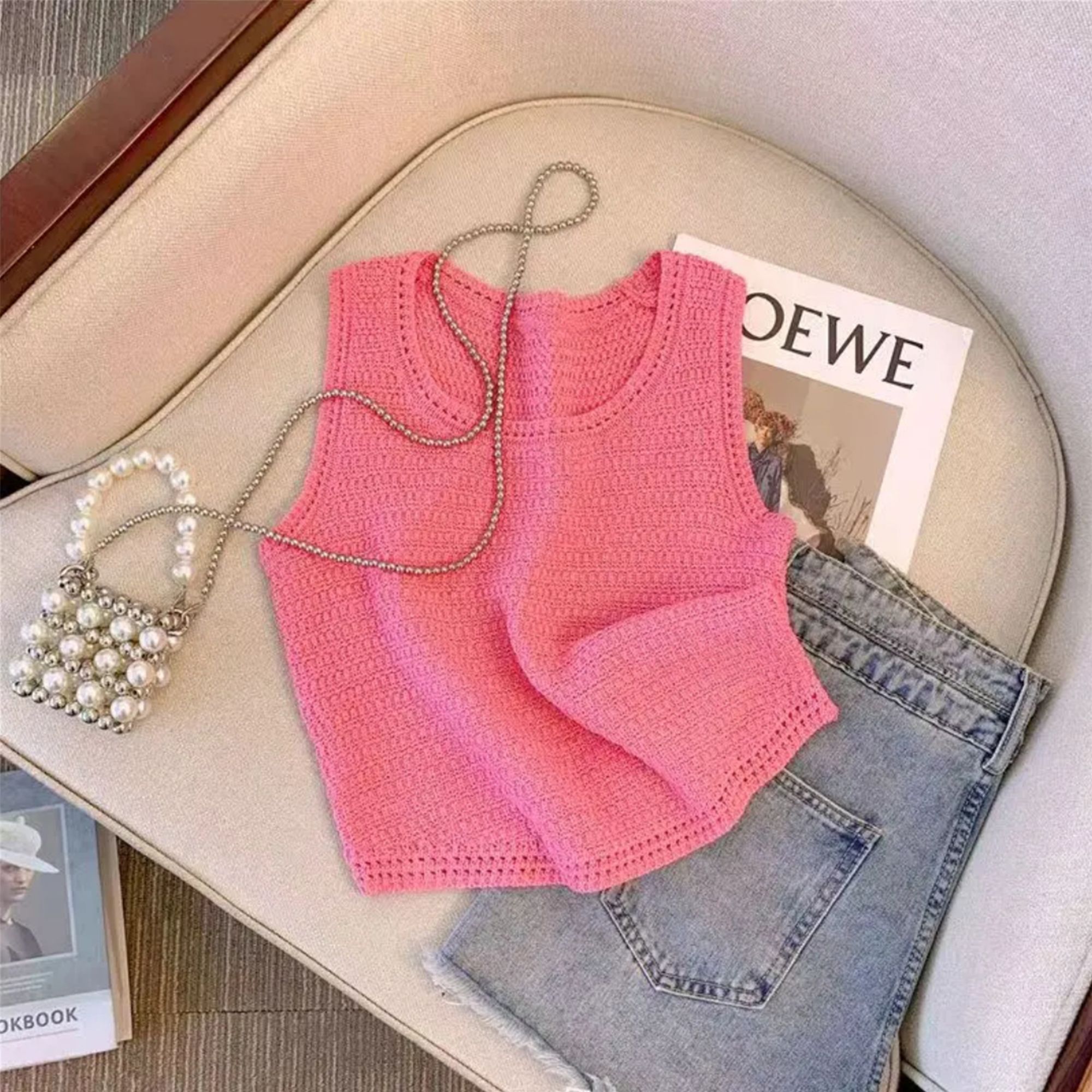 玫粉色短款上衣女夏多巴胺外穿2025新款吊带背心别致无袖T恤小衫