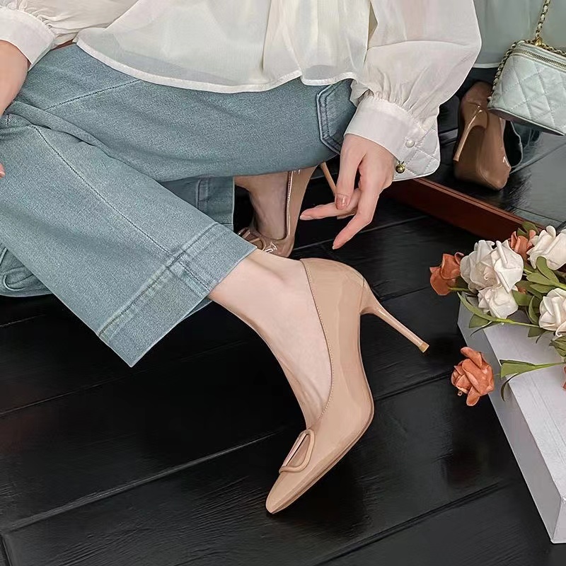珍珠家v扣尖头通勤性感百搭单鞋浅口方头细跟高跟鞋气质上班族