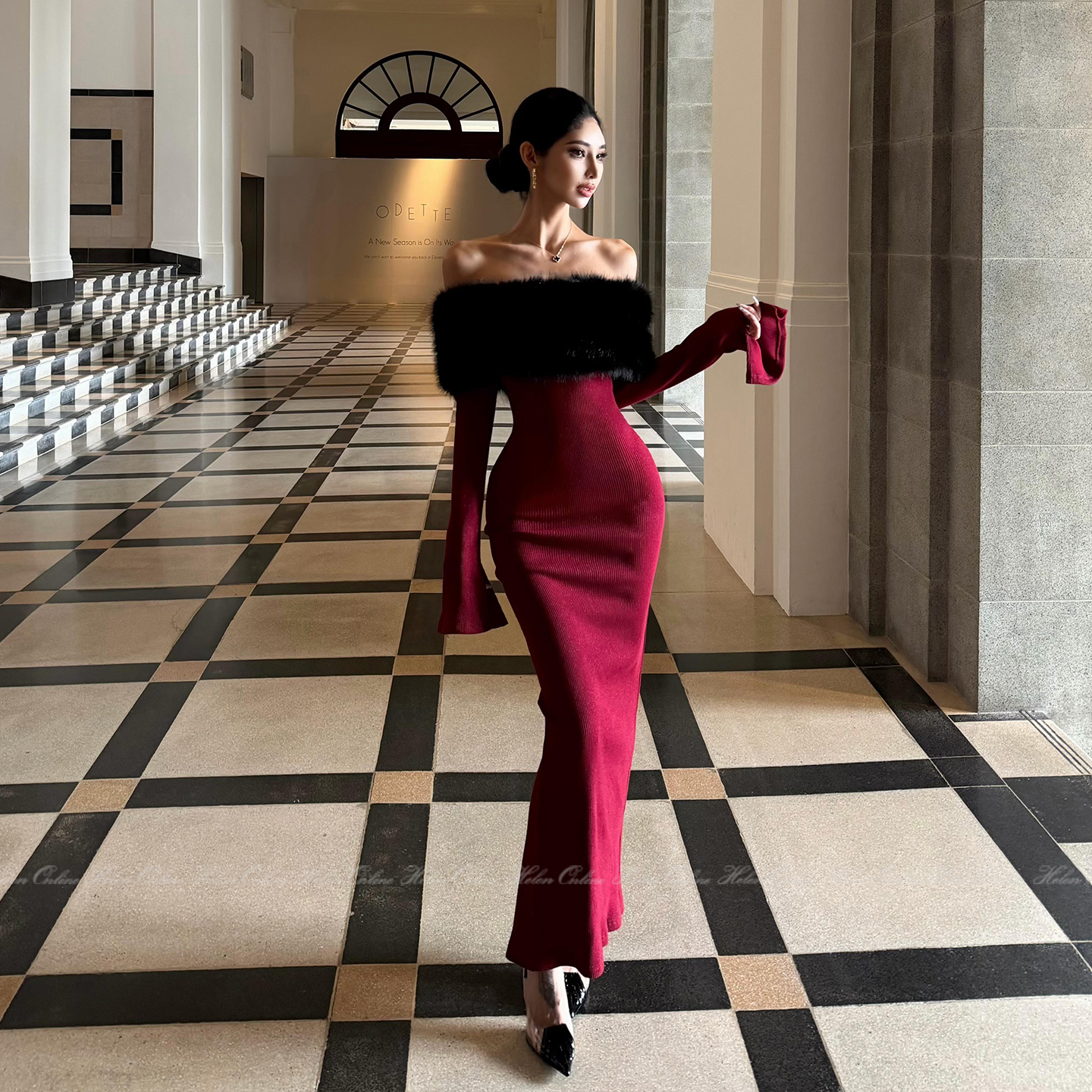 HELEN/法式气质羊绒银线一字肩针织裙女修身显瘦细闪毛领长裙Q551