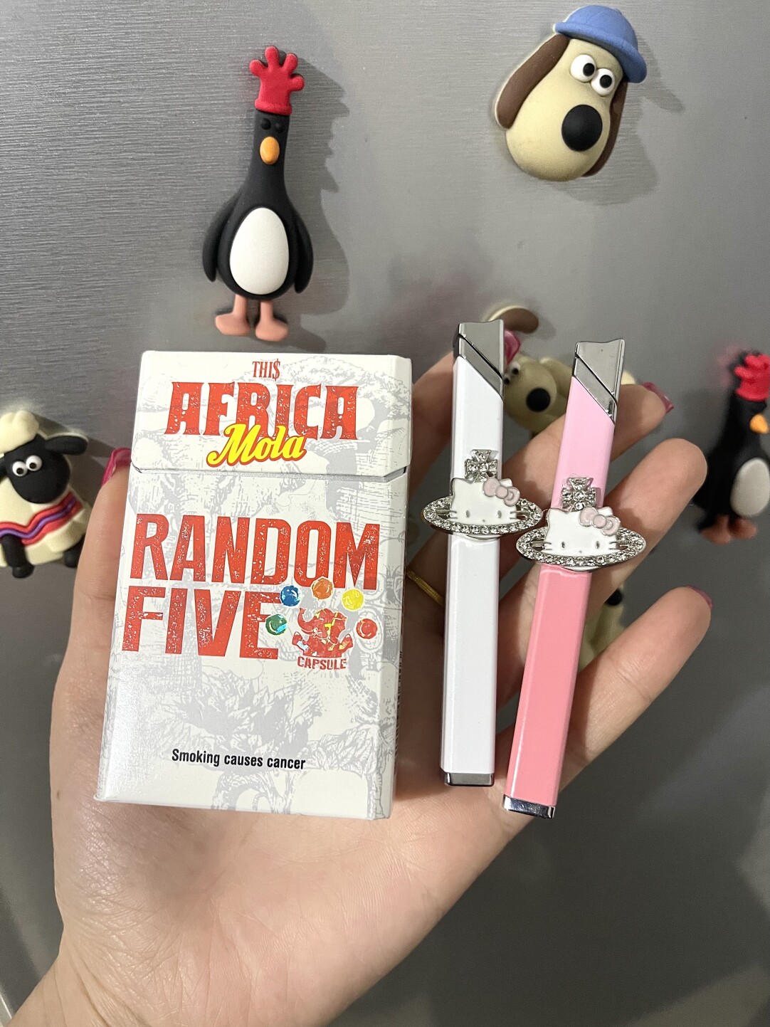 原创手作Kitty土星细条金属充气打火机ins情侣金属收纳烟盒送男友