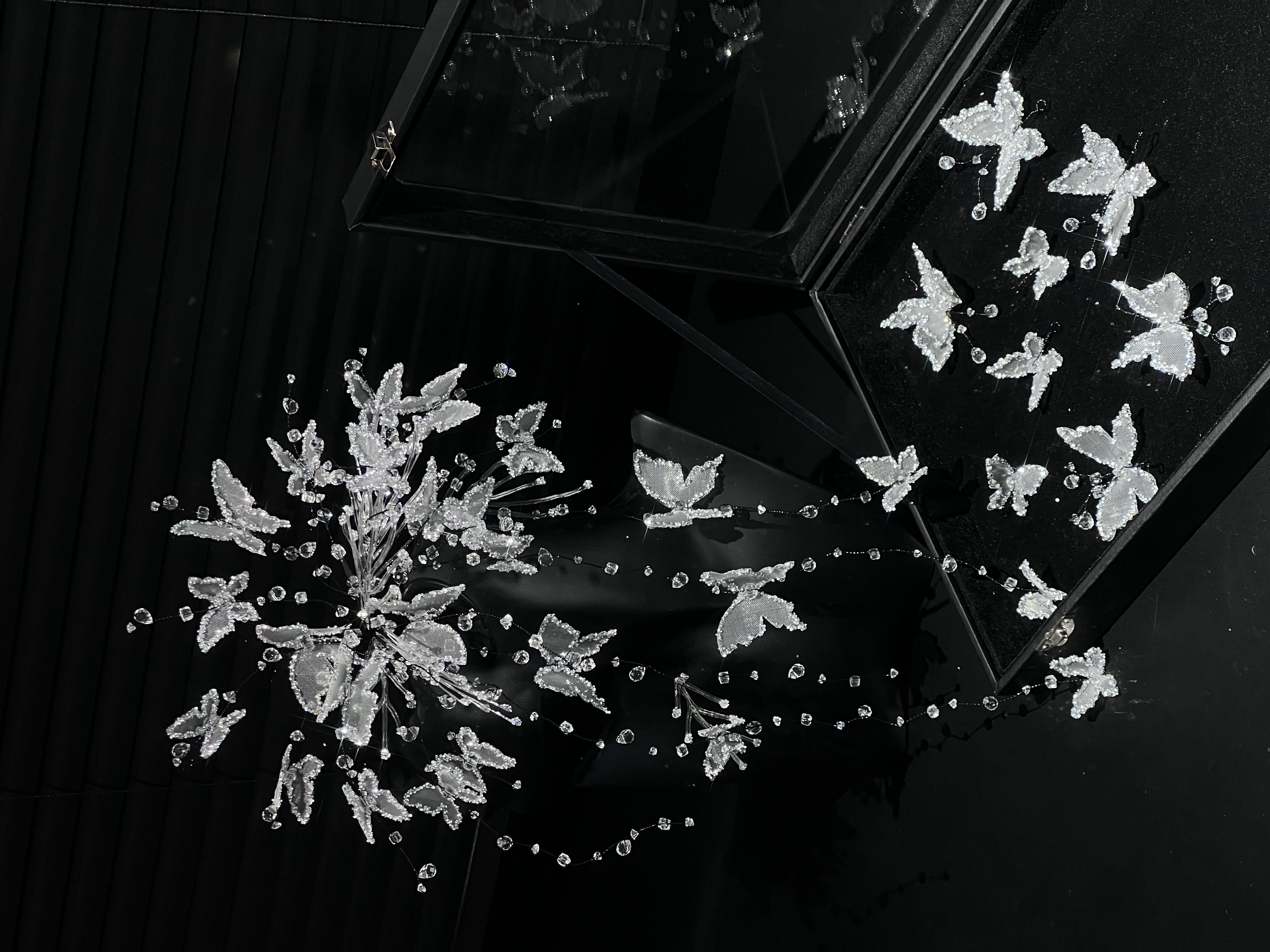 金钻新娘水晶仙女风蝴蝶发饰新娘发夹轻奢甜美气质配饰女2025新款