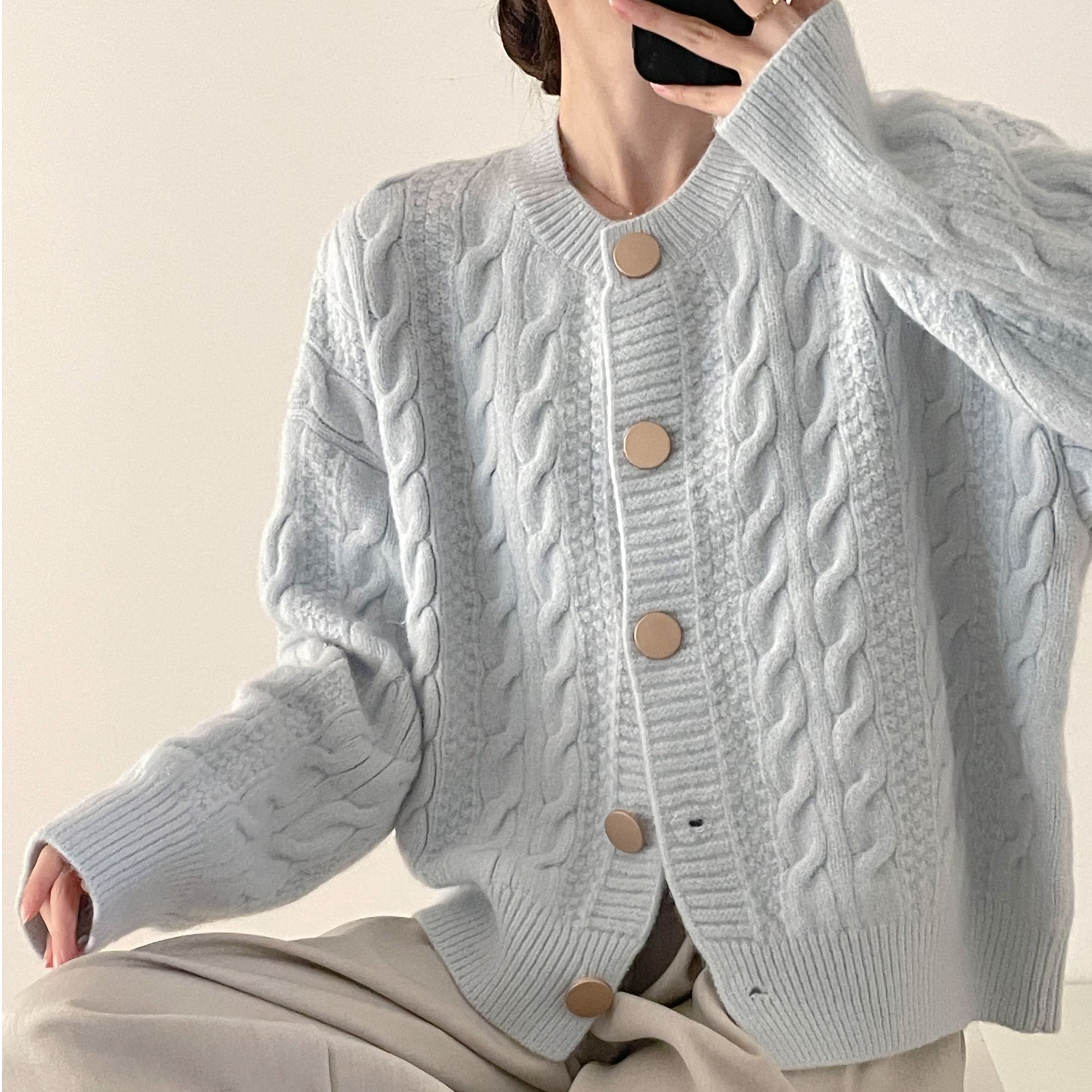 韩系软糯百搭奶蓝色毛衣外套女2025春秋宽松慵懒风麻花针织开衫