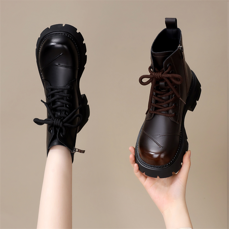 厚底马丁靴女2025年秋冬新款百搭增高软底轻便防滑小个子加绒短靴