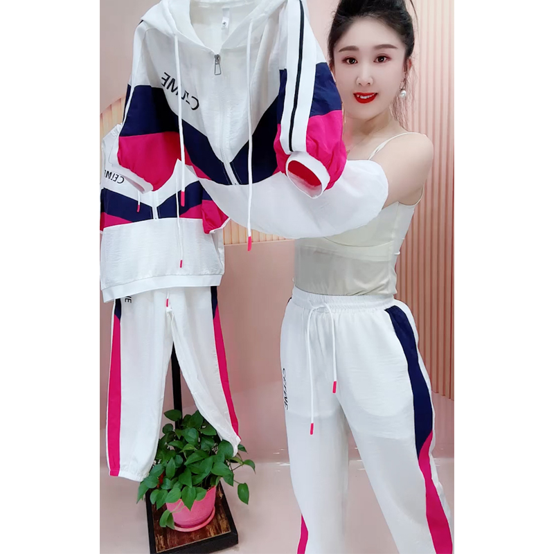 夏季新款洋气时尚减龄拼色连帽显瘦短袖上衣休闲裤子两件套装女潮