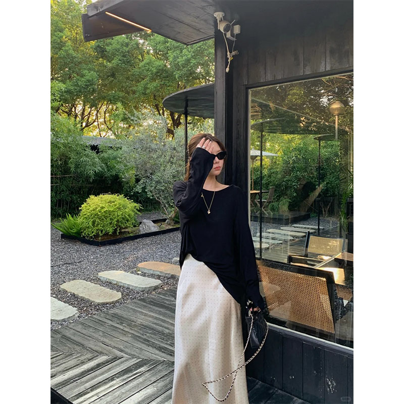 防晒后露背宽松大T恤+气质斜裁波点半身裙长裙2025秋季新款套装女