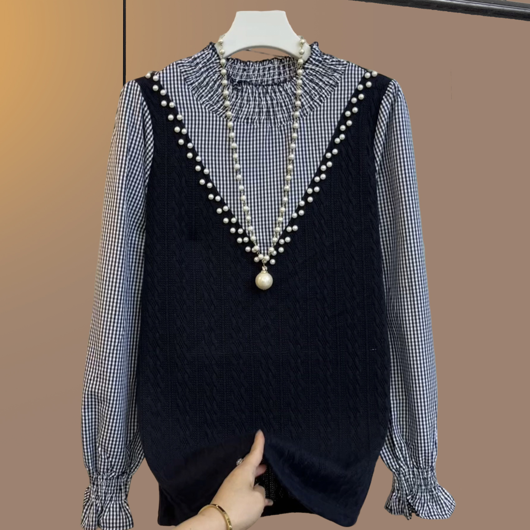 秋季大码女装胖妹妹洋气遮肉显瘦宽松百搭短款上衣简约蓝格假两件