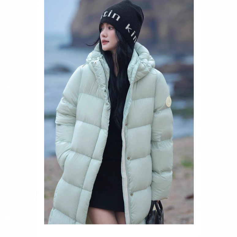 雪山系列2025年新款韩版时尚羽绒服女高端连帽加厚加长情侣面包服