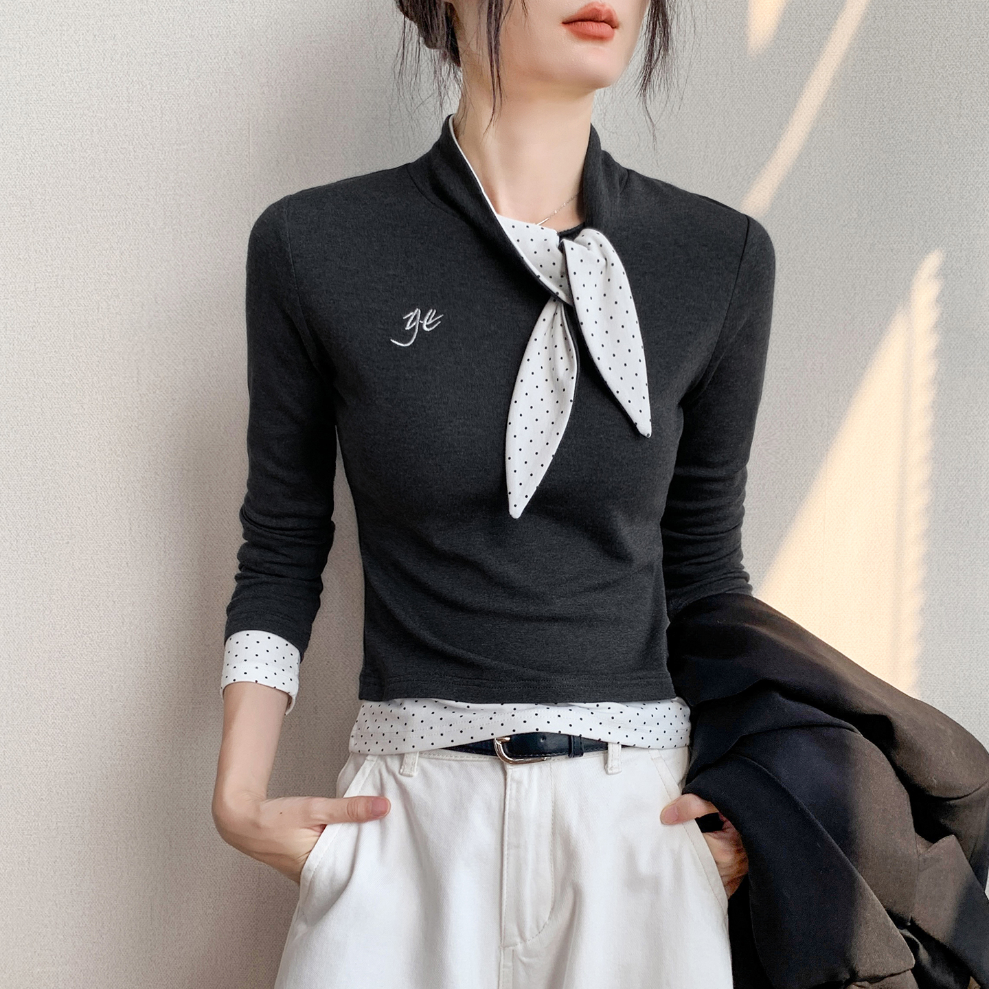 法式蝴蝶结波点拼接长袖T恤女秋季新款打底衫修身洋气设计感上衣