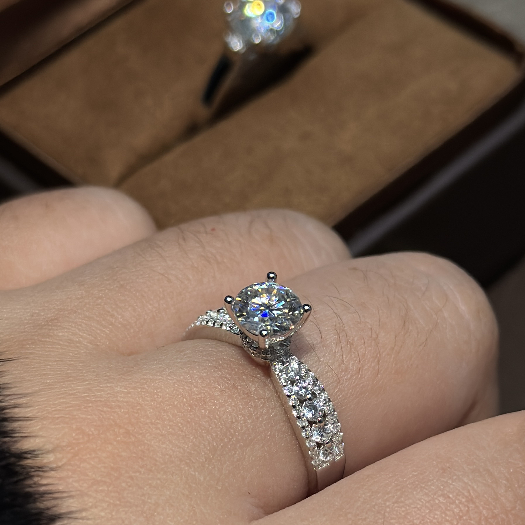 925银莫桑石戒指 【星海】经典小众时尚银戒指结婚女款情侣对戒婚戒