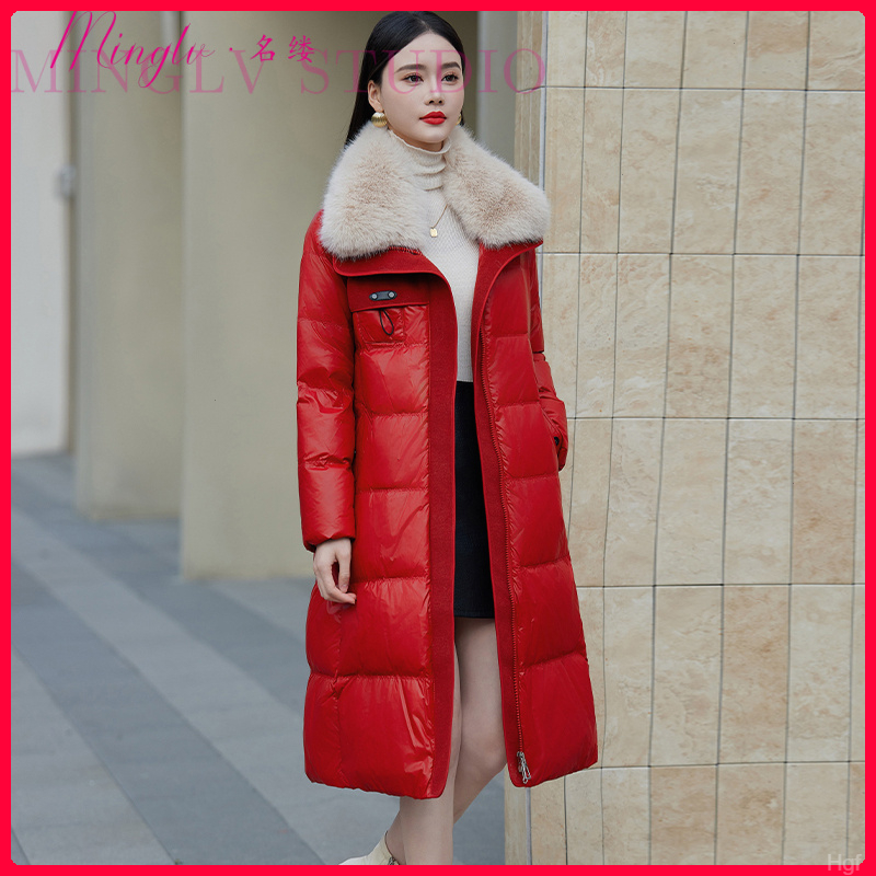 2025新款红色长款毛领羽绒服女冬季高级感收腰加厚过膝高品质外套