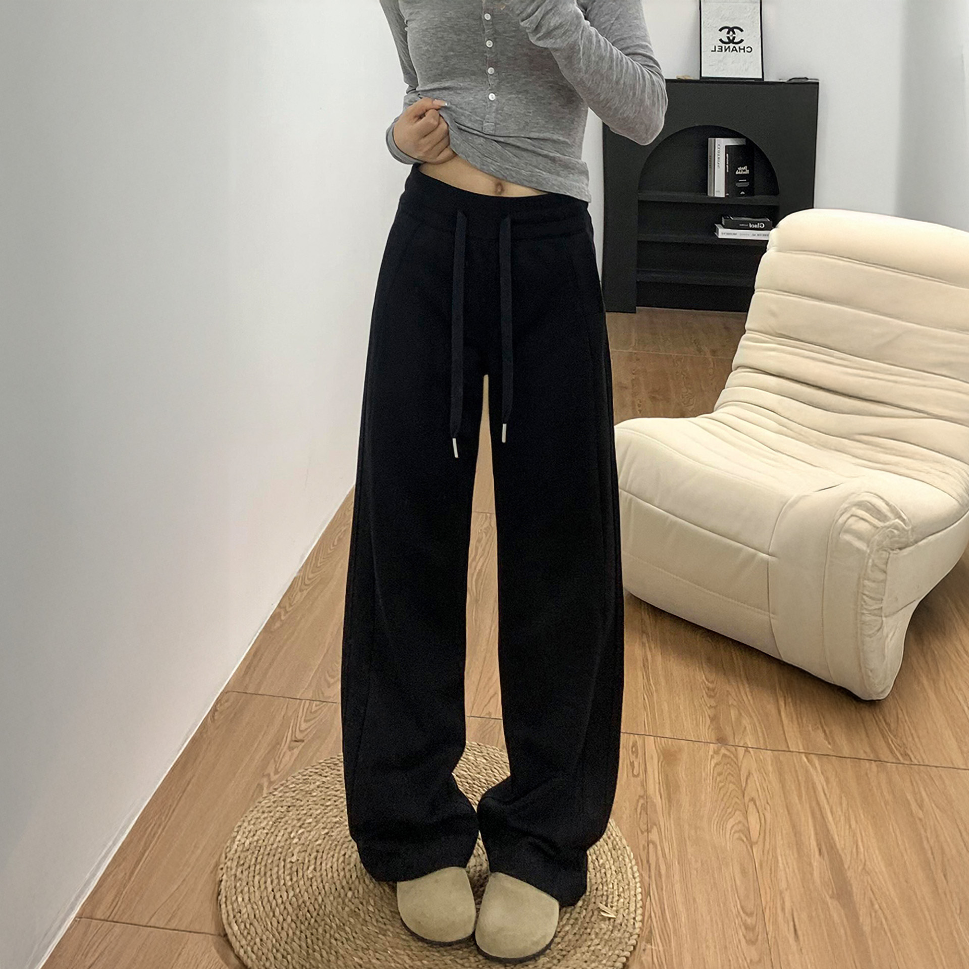 梨形身材休闲直筒裤女秋季新款大码胖mm高腰宽松显瘦阔腿运动卫裤