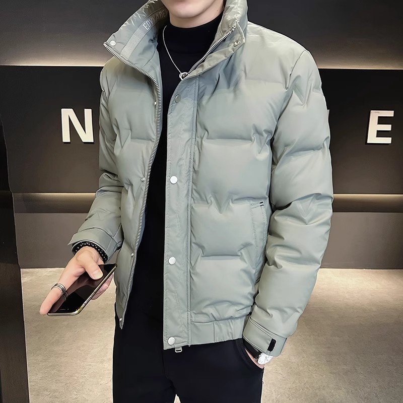 鸭绒男士轻薄纯色羽绒服新品国标冬季短款加厚立领保暖潮流外套