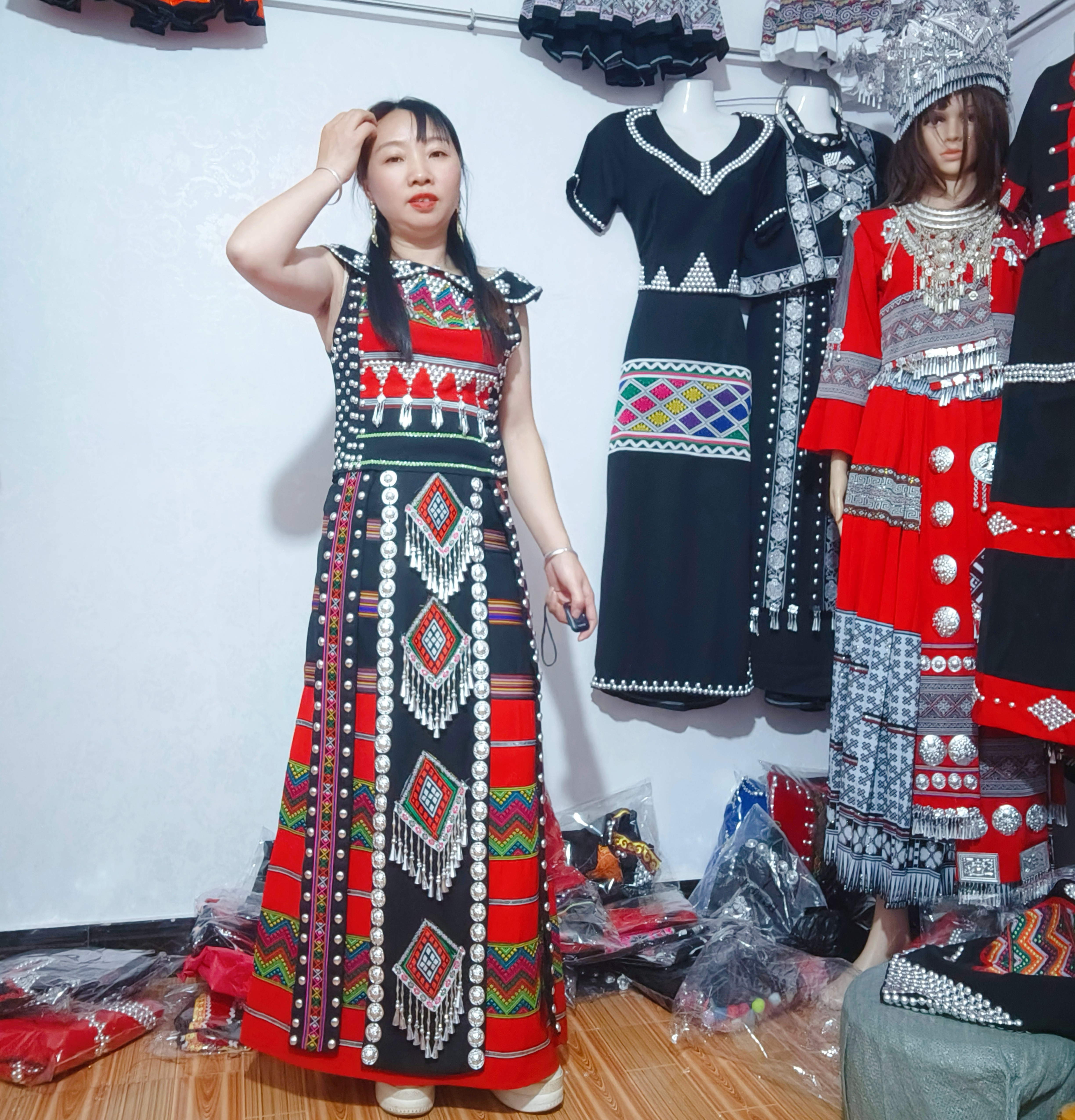 佤族服装新款少数民族日常生活服装舞台表演服