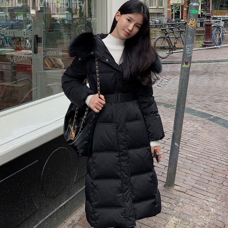 白鸭绒羽绒服女2025冬季新款真狐狸大毛领韩版中长款连帽外套女