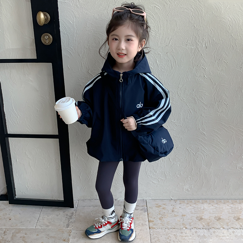 女童外套2025春秋新款儿童可爱女宝宝连帽上衣女孩洋气秋装