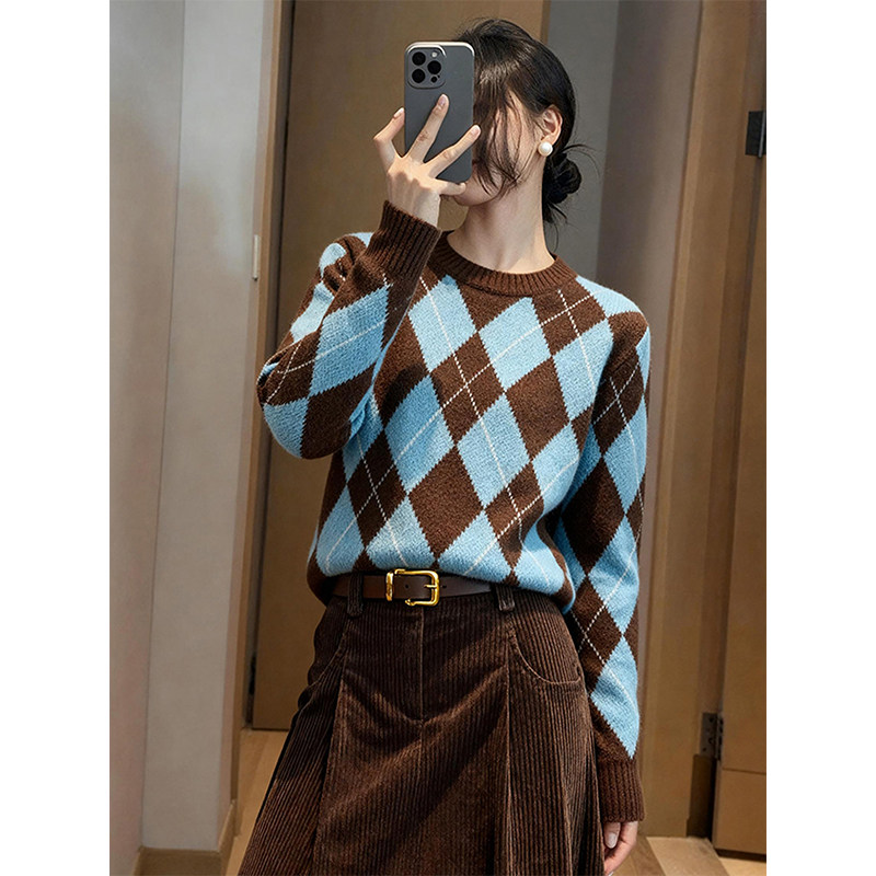2025超火巨好看的两件套秋冬美拉德穿搭韩系咖色菱格针织毛衣套装