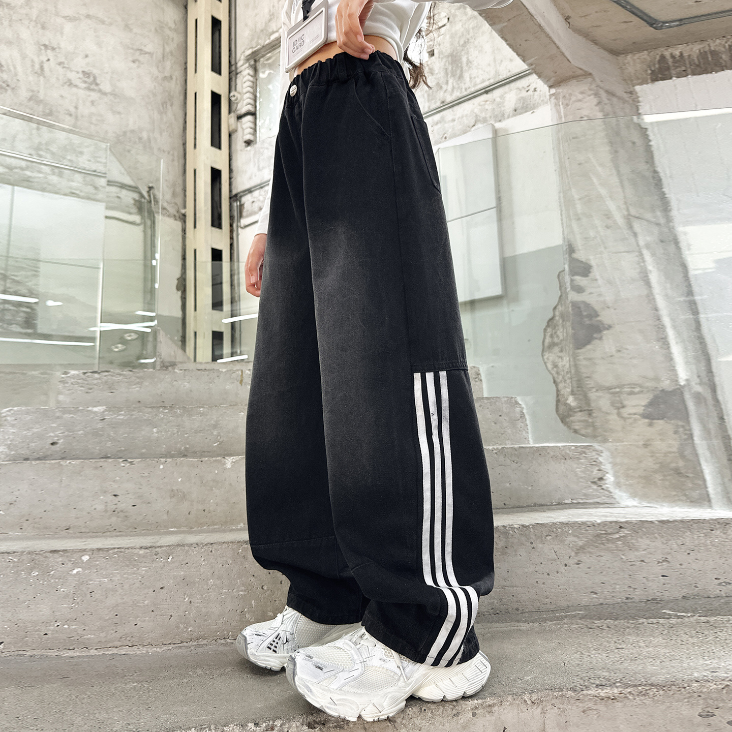 儿童秋装2025年新款大女童装薄款裤子春秋款水洗牛仔裤秋季直筒裤