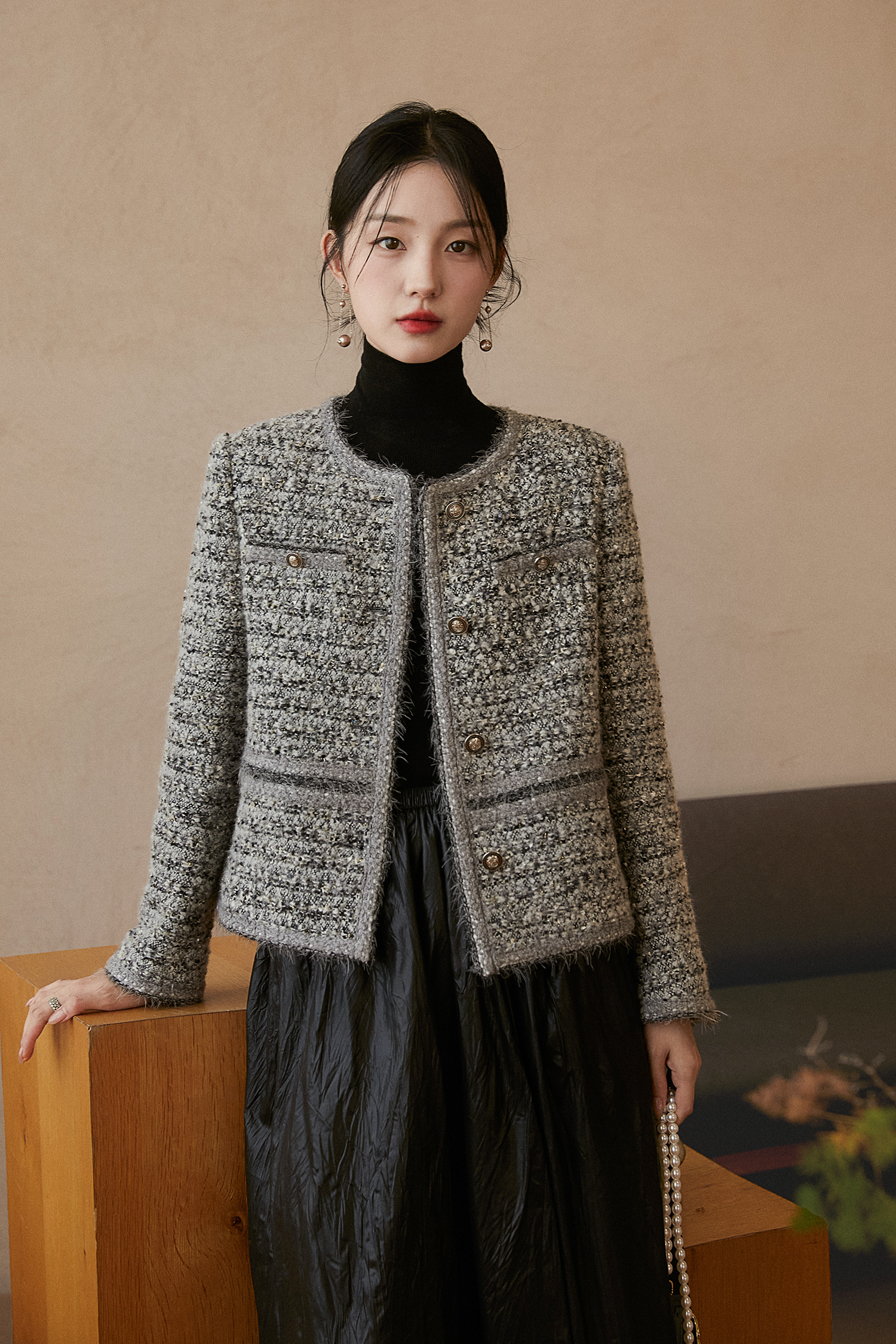哥弟阿玛施正品短款小香风外套女款爆款2025新款秋冬季圆领上衣