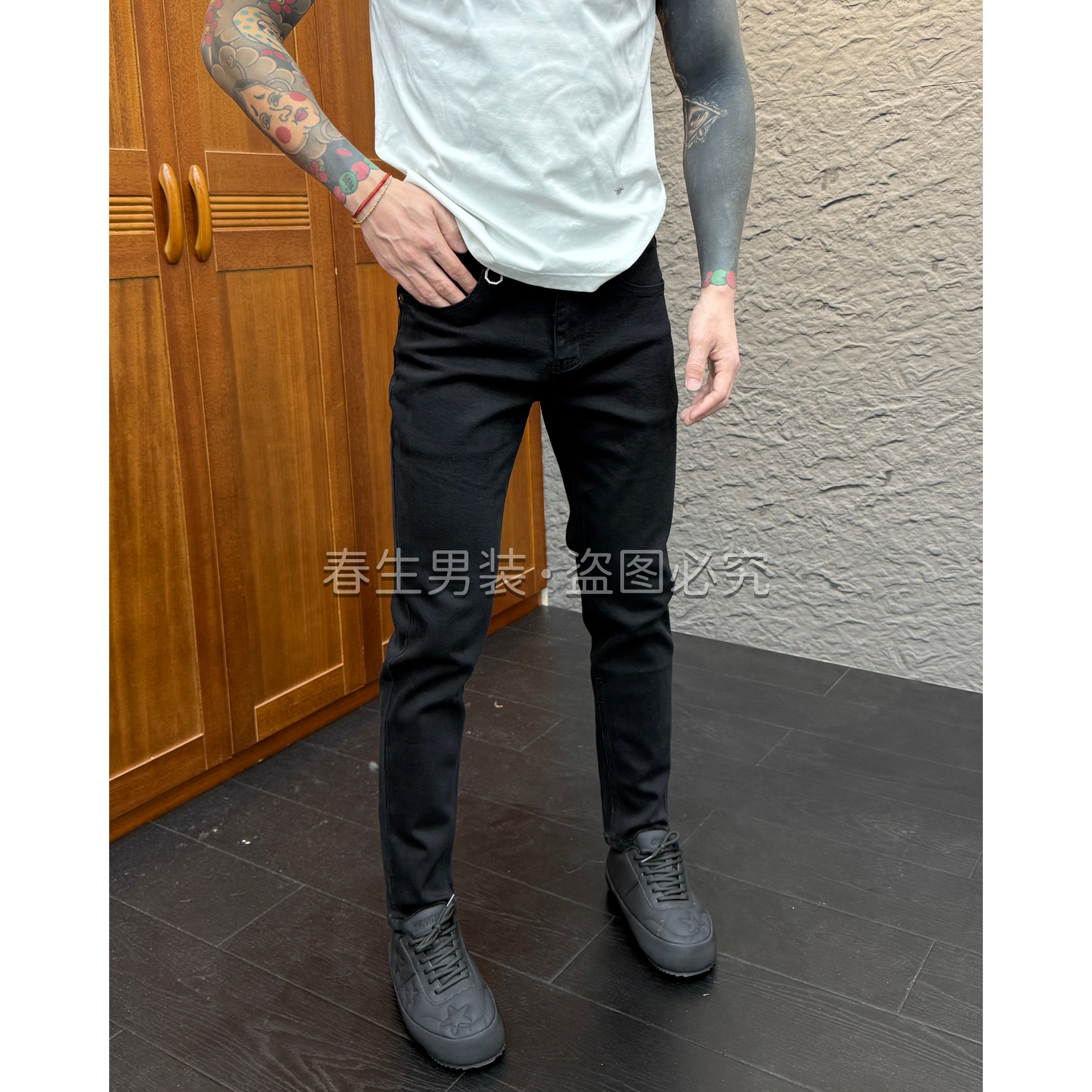 2025秋冬新款时尚休闲百搭净版纯色黑色男士小脚牛仔裤1950