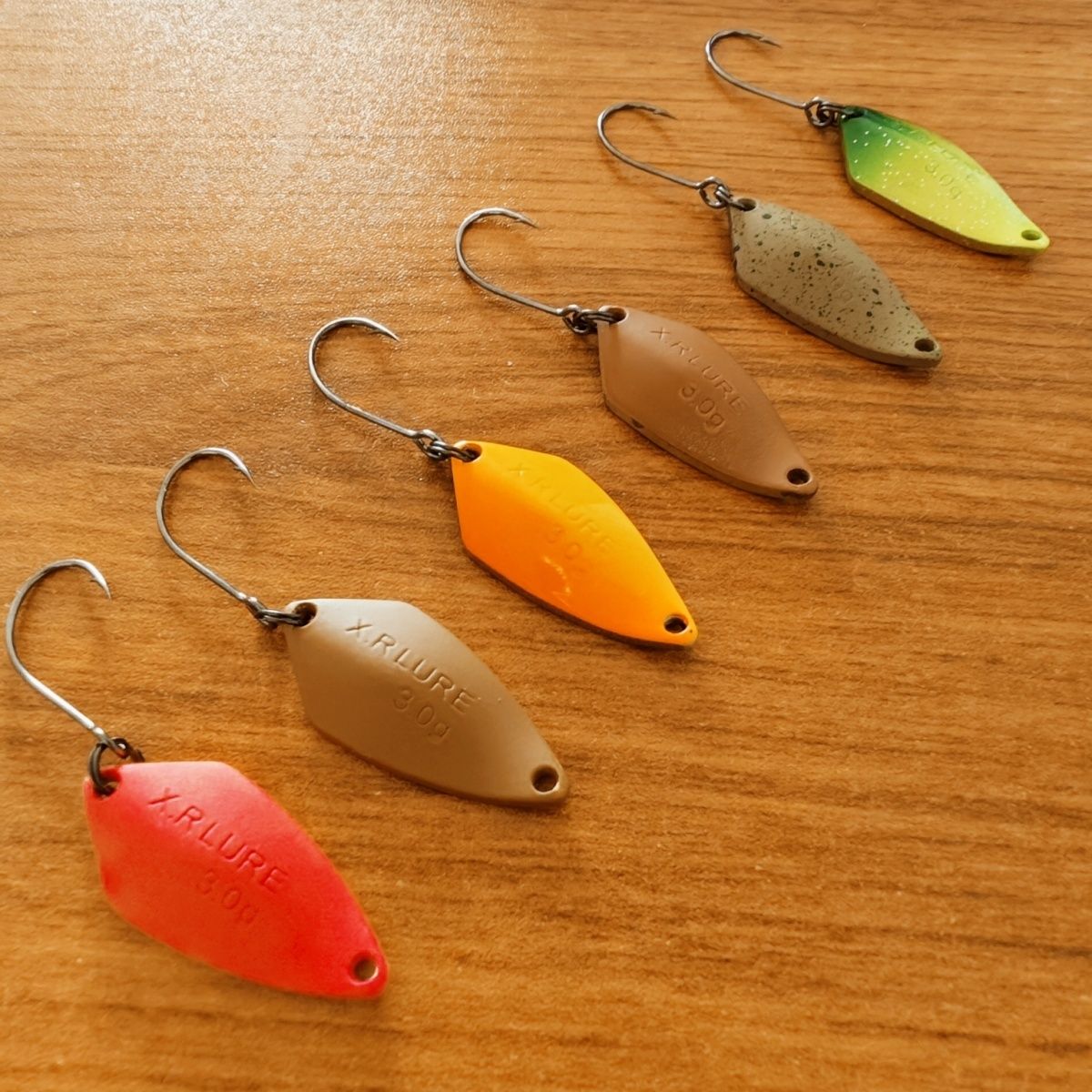 【三只】黑坑鳟鱼溪流微物马口小红尾黄铜亮片VK3.0克摆动型亮片