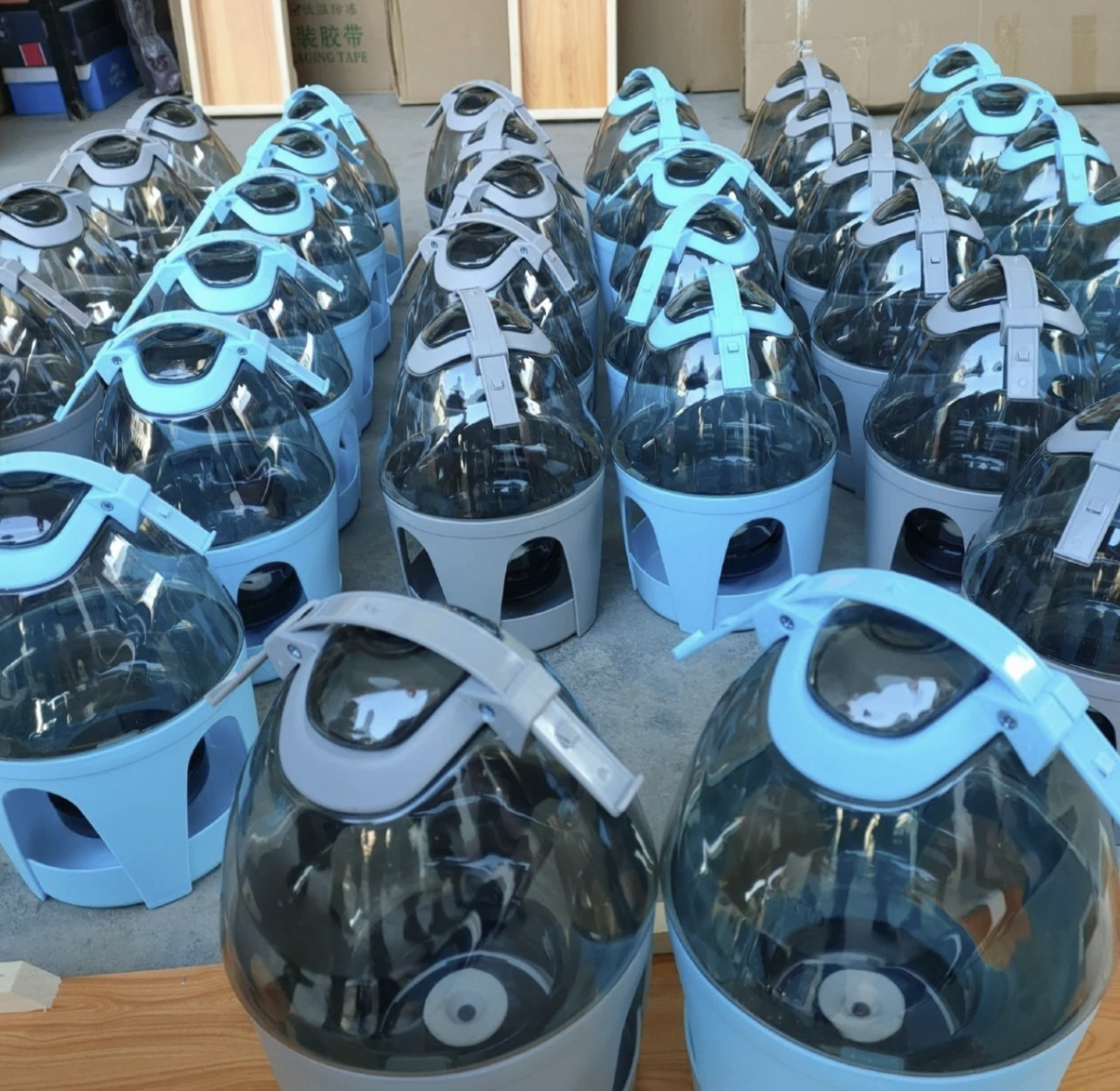 二代自动蓄水带阀门鸽子水壶鸽子饮水器（颜色随机发）养鸽子饮水